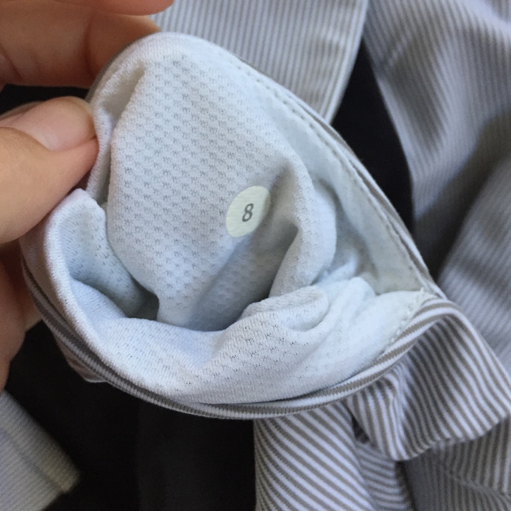 Lululemon yoga over skirt - Picture 3 of 4