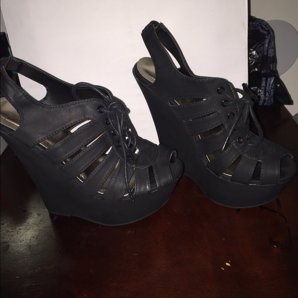 Wedges comfortable nice casual 😉