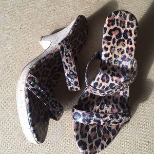 Desario 3" heel wedge sandals