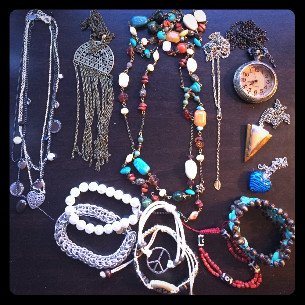 18 Piece Jewelry Bundle!
