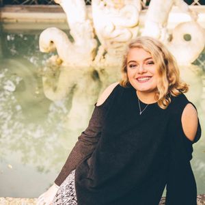 Meet your Posher, Natalie