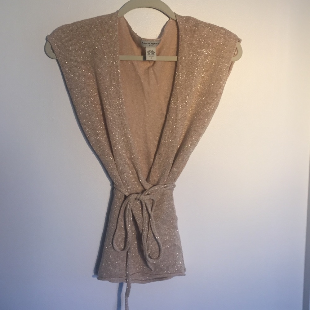 Banana Republic cross over knit top S