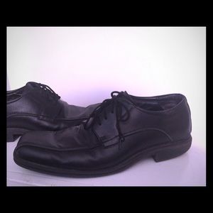 Men's GH Bass Black Dress Shoes