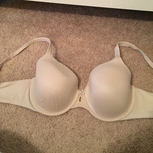 Victoria's Secret lined perfect coverage bra