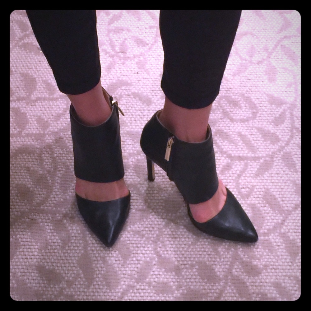 Banana Republic Heels