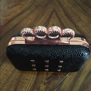 Brass Knuckle Clutch