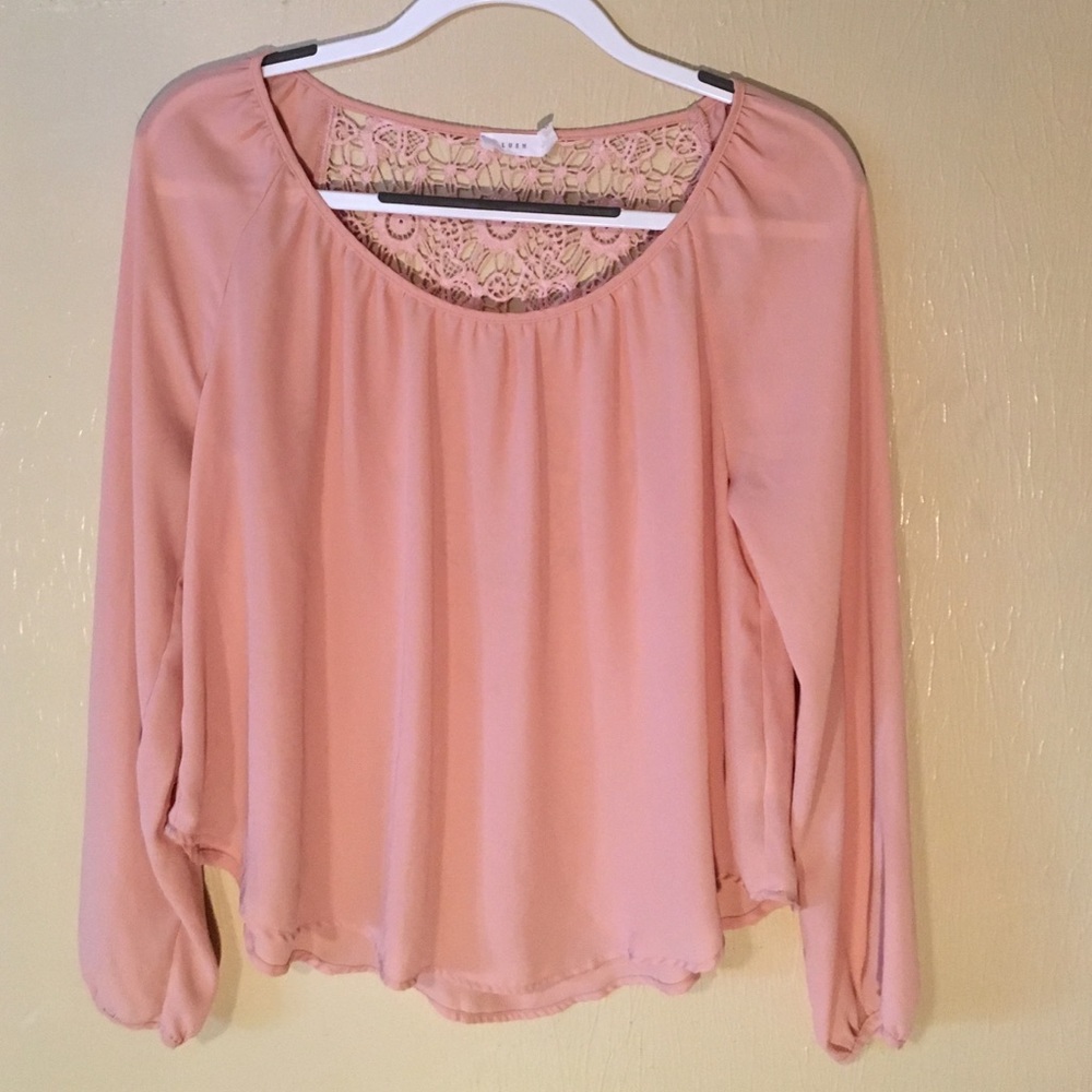 Women's Lush Long Sleeve pink blouse