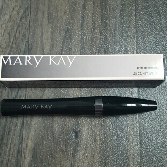 ONE LEFT! Mary Kay black ultimate mascara - Picture 3 of 3