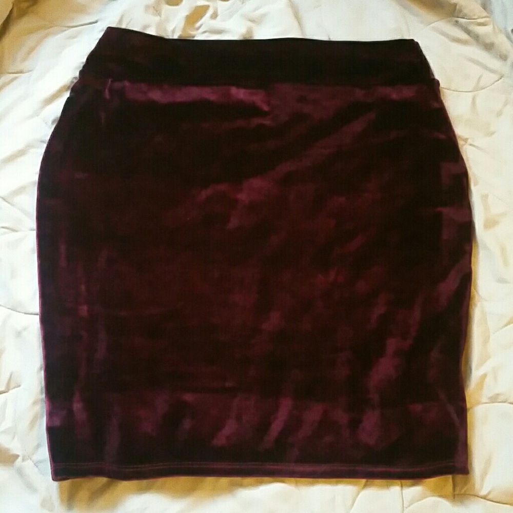 Velvet Crush New W/O Tags