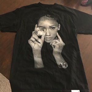 DIAMOND zendya black tee!