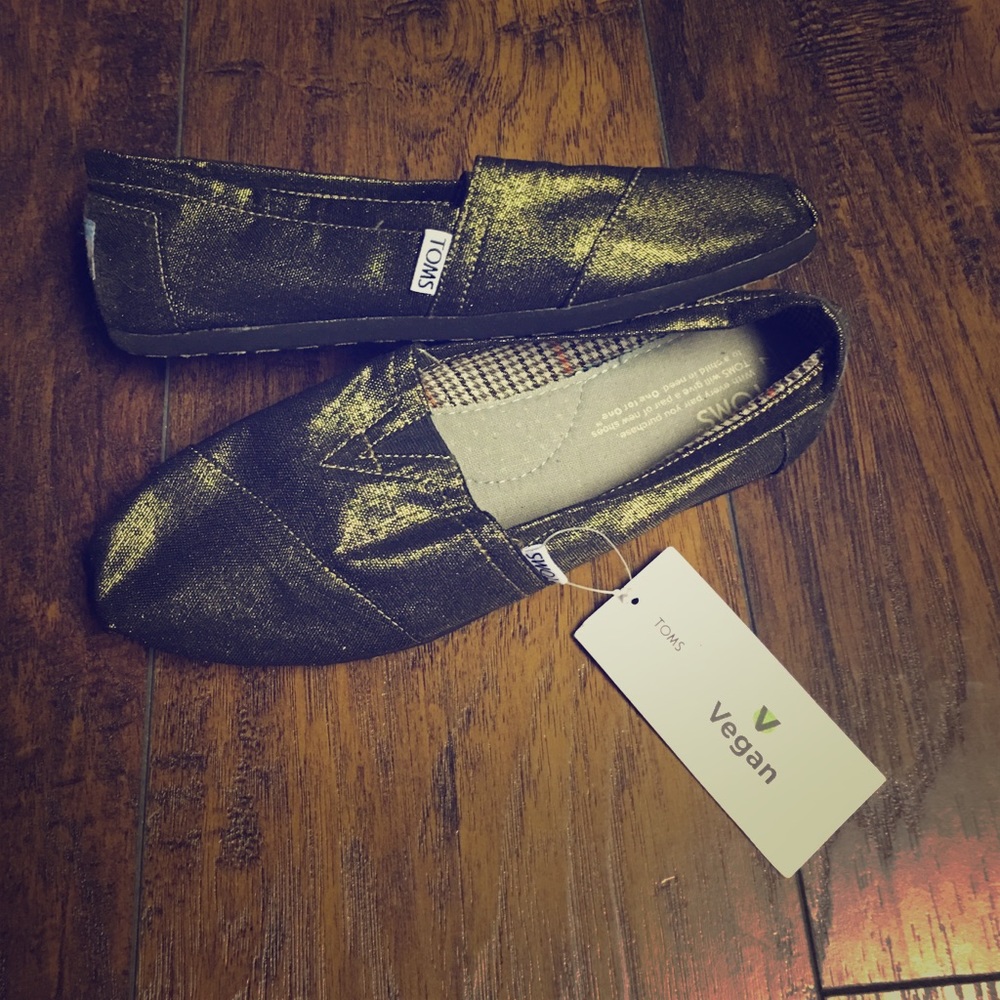 TOMS