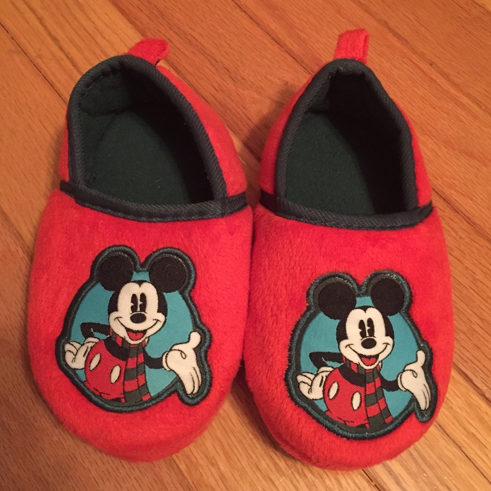 Mickey Mouse slippers🆗Must Bundle🆗