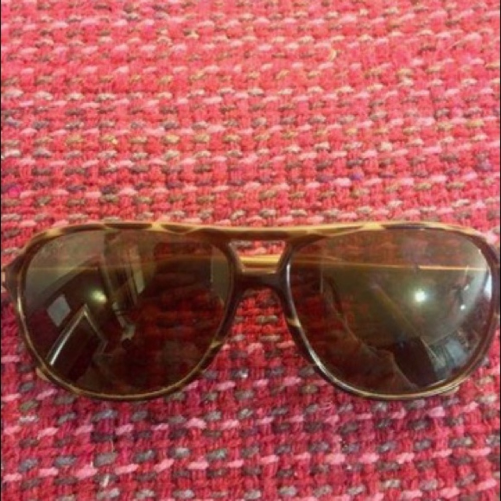 Maui Jim Tortoise Shell Aviator - image 1