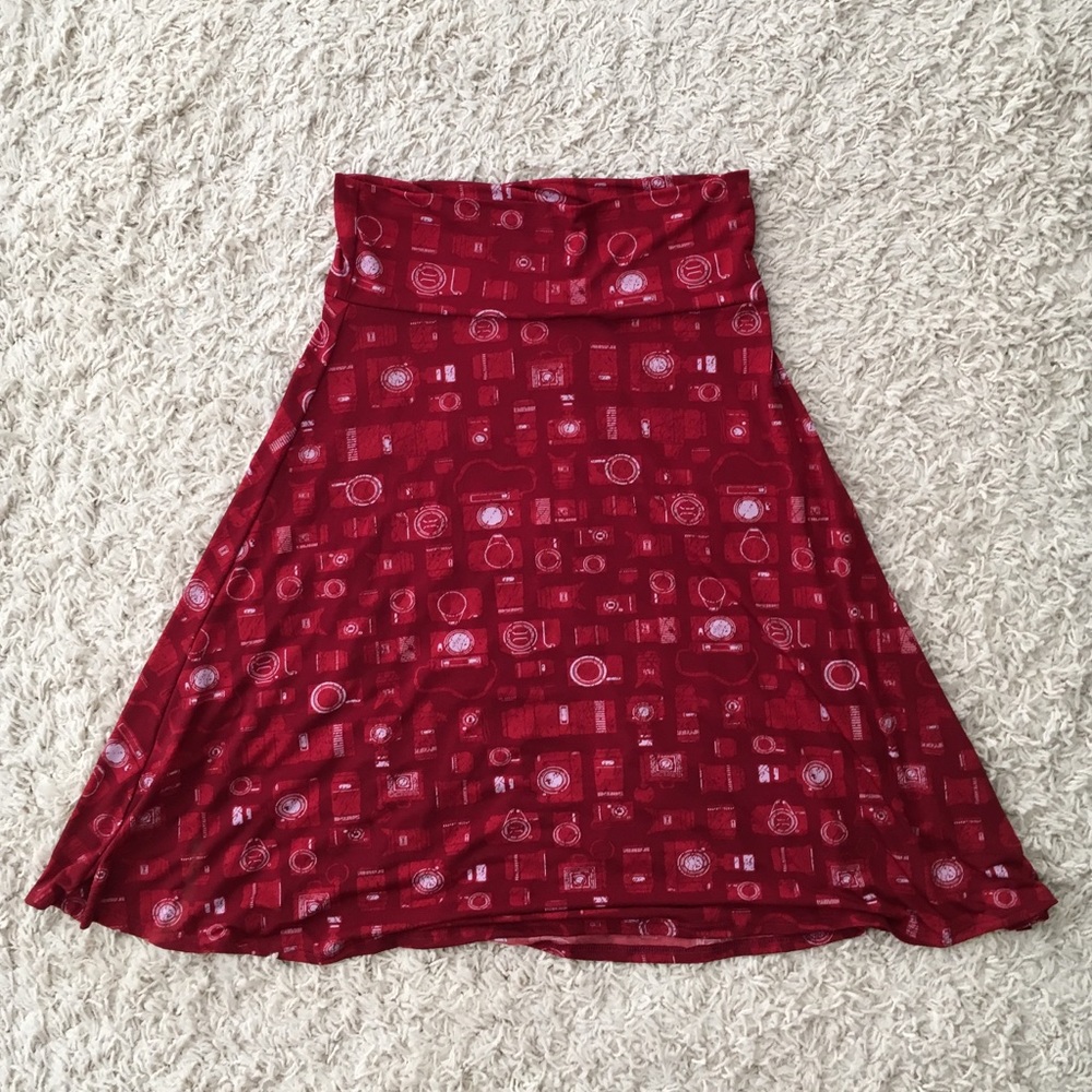 Lularoe Azure Skirt, Red Camera Print, M