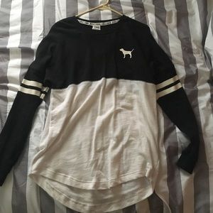 PINK Varsity Crew long sleeve