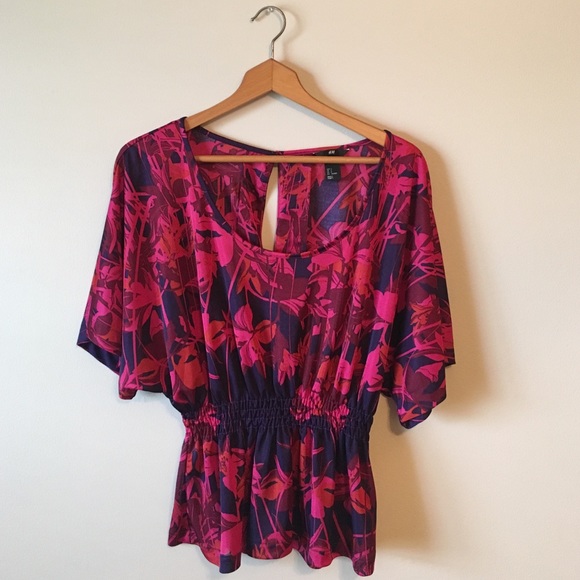 H&M Tops - H&M Floral Cinched Waist Blouse