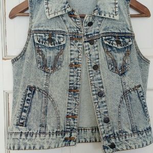 Acid wash jean vest