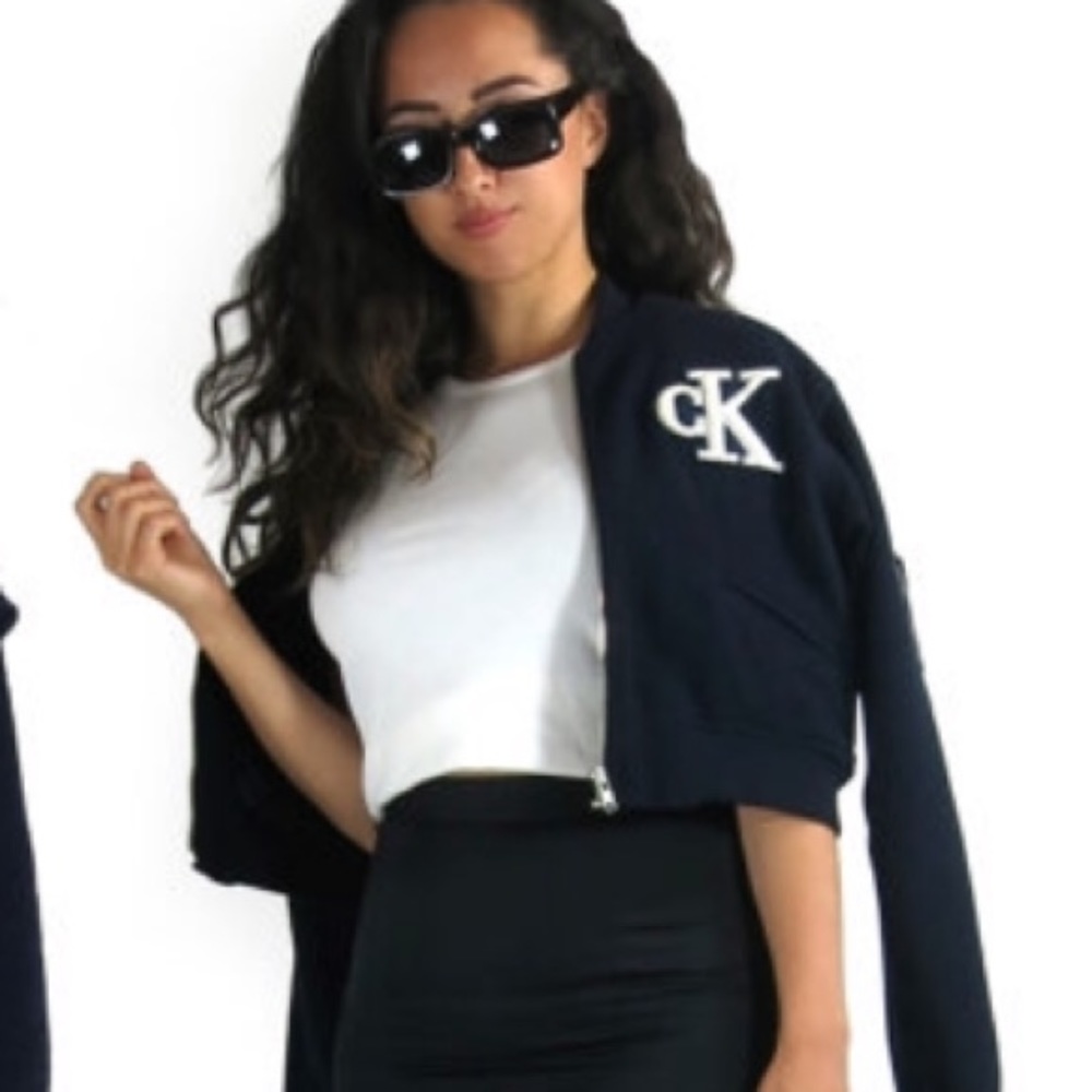 Come retro 90s jacket