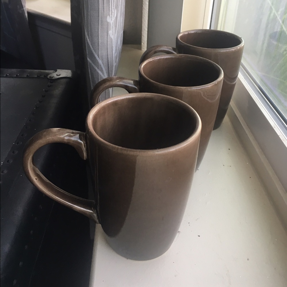 Set of three Brown Mugs