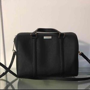 Black Kate spade cross body bag 💼 with handles