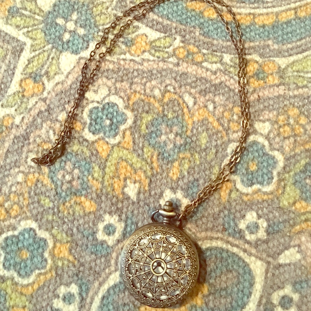 Pocket watch necklace m; Modcloth