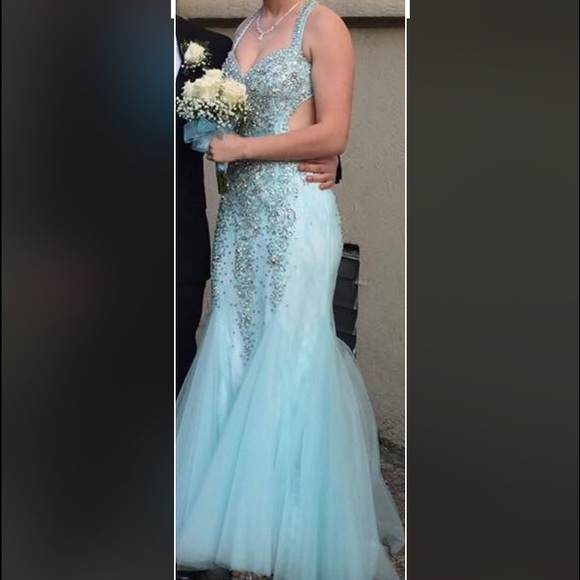 Prom Dress - Picture 3 of 3