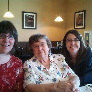 Meet your Posher, Suzanne