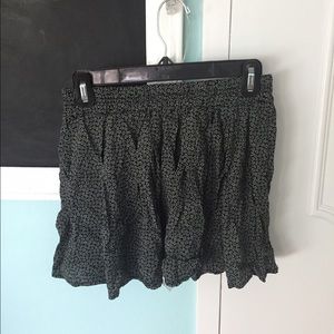 Brandy Melville skirt