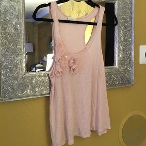 "LUSH" 💯 % Rayon soft pink tank top