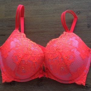 Victoria's Secret Very Sexy Push-up Bra
