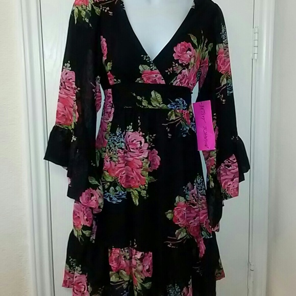 Betsey Johnson Dresses - Betsey Johnson Rose Bambi Kimono Dress sz 2 Betsey Johnson Dresses - Betsey Johnson Rose Bambi Kimono Dress sz 2