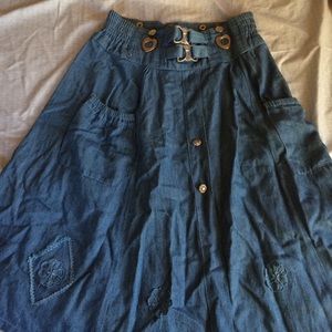 Cute denim skirt