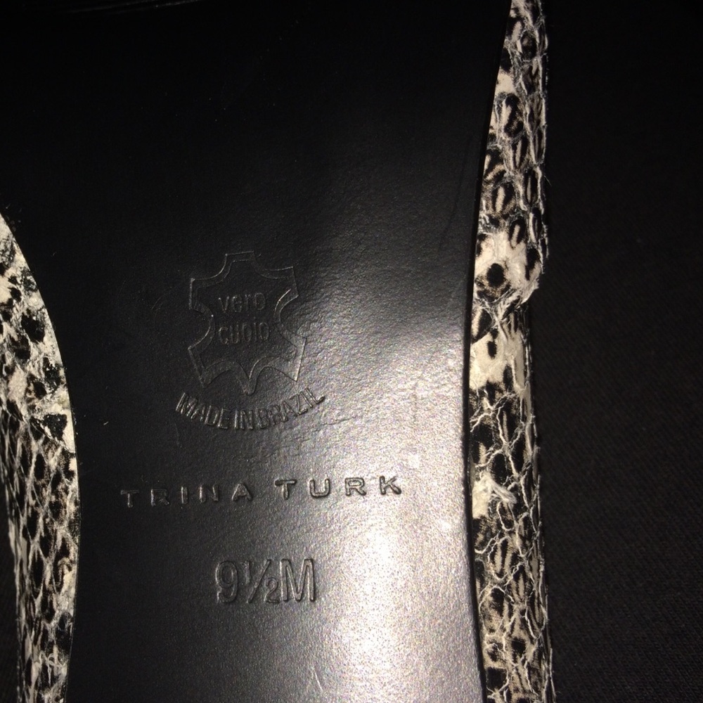 Trina Turk Snakeskin pumps - Picture 4 of 5