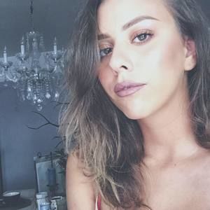 Meet your Posher, Miranda