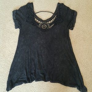 Daytrip fashion top from Buckle