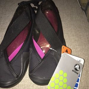 Ladies size 7 crocs