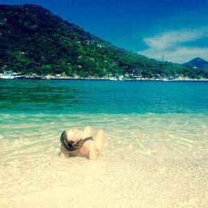 Meet your Posher, Lena