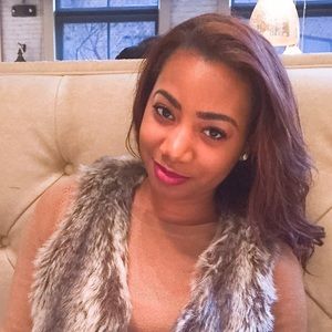 Meet your Posher, Maya