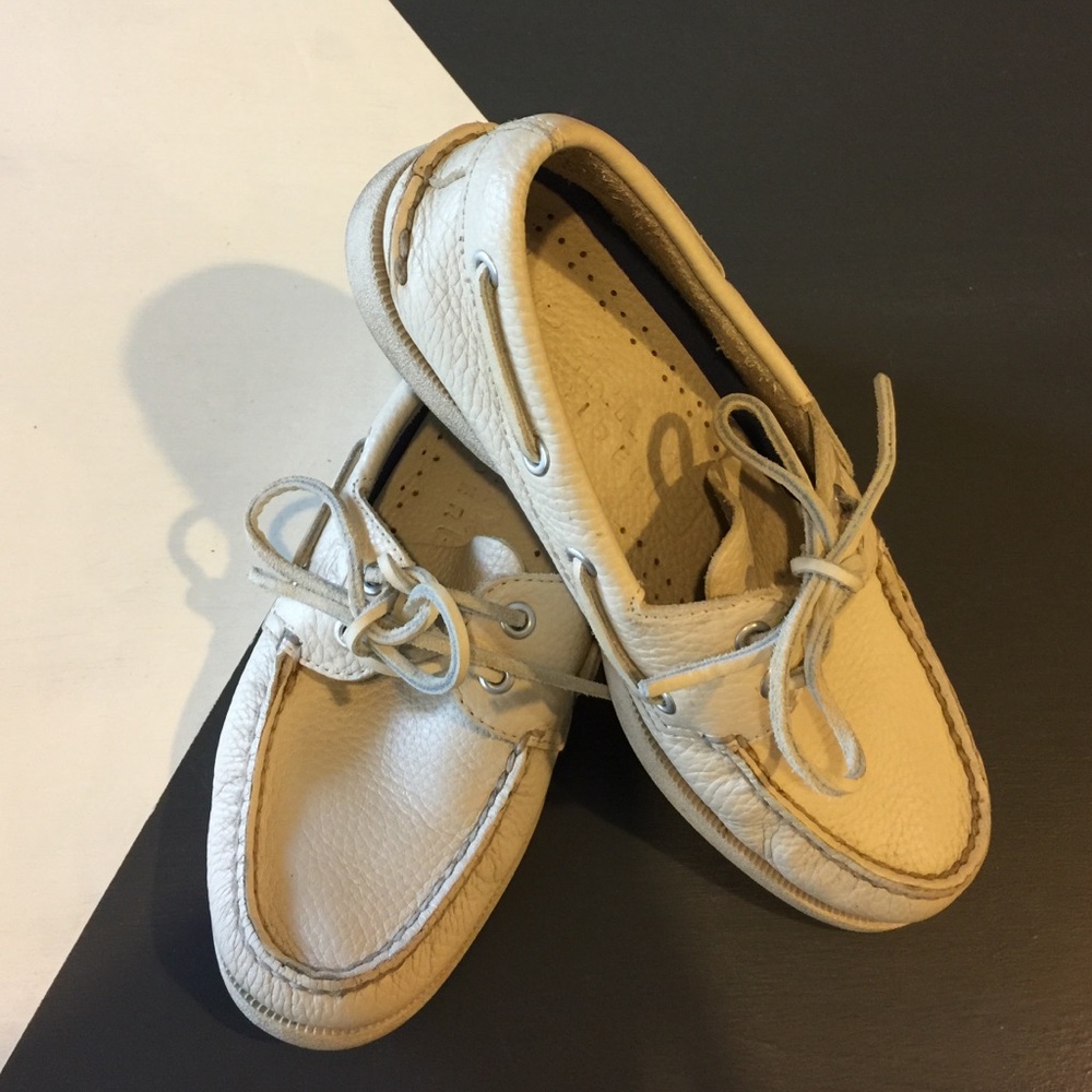 SOLD Sperry Top Sider shoes