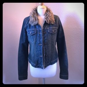 Abercrombie & Fitch Jean jacket lined with fur
