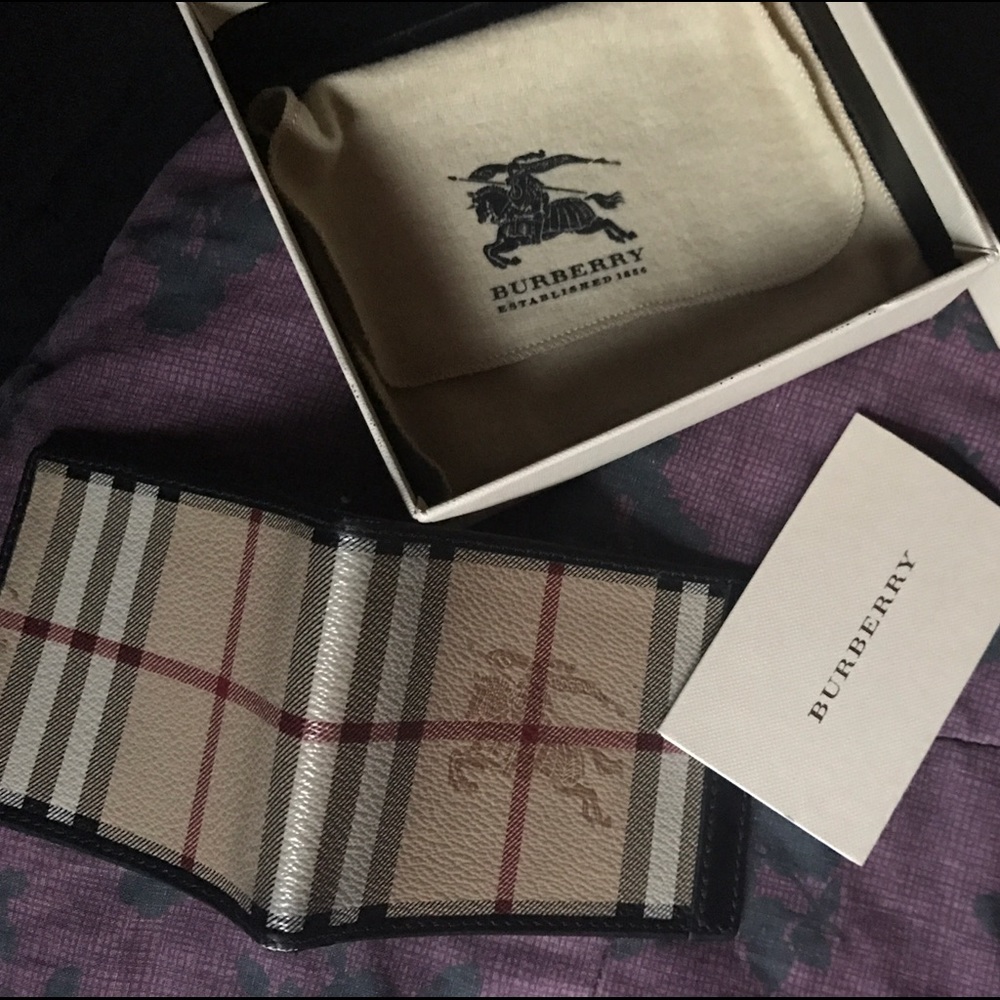 Burberry men's wallet