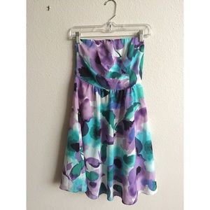 MOVING SALE! the Limited Tube Strapless Dress