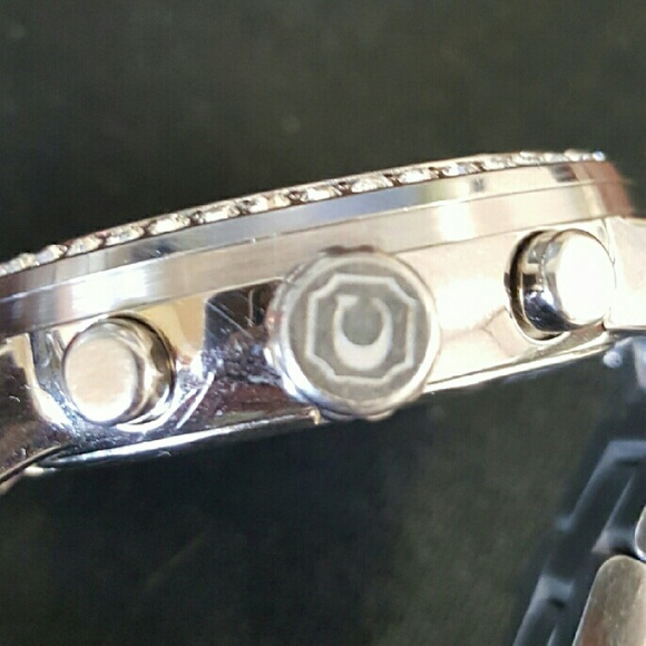 Coach Legacy Signature Silver Watch - Picture 2 of 4