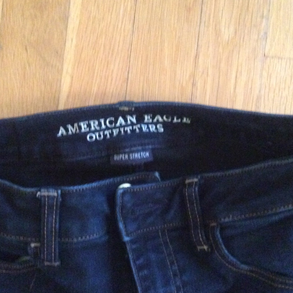 American eagle outfitters super stretch jegging.