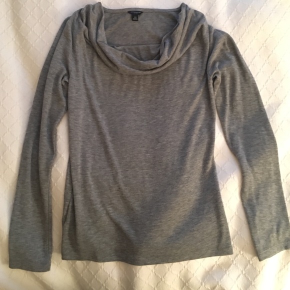 Ann Taylor Sweater - Picture 3 of 4