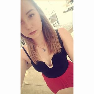 Meet your Posher, Samantha