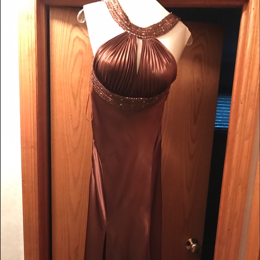Long brown/bronze gown