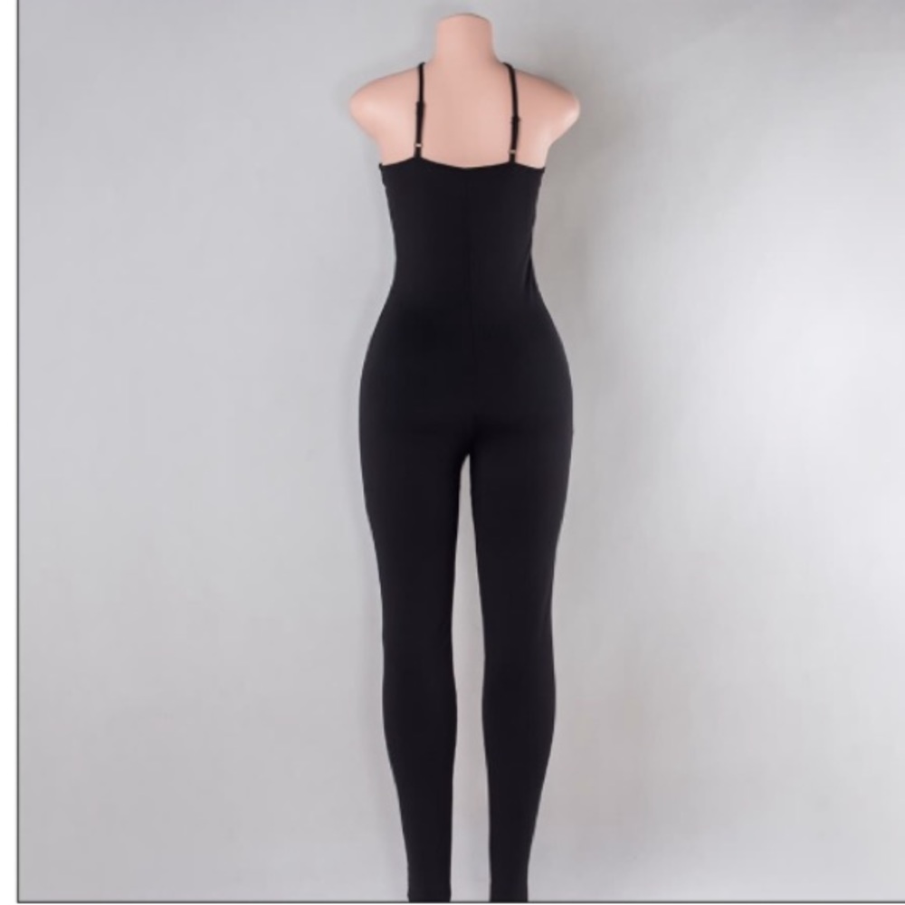 NEW! Form-fitting Jumpsuit / Catsuit - Picture 5 of 6