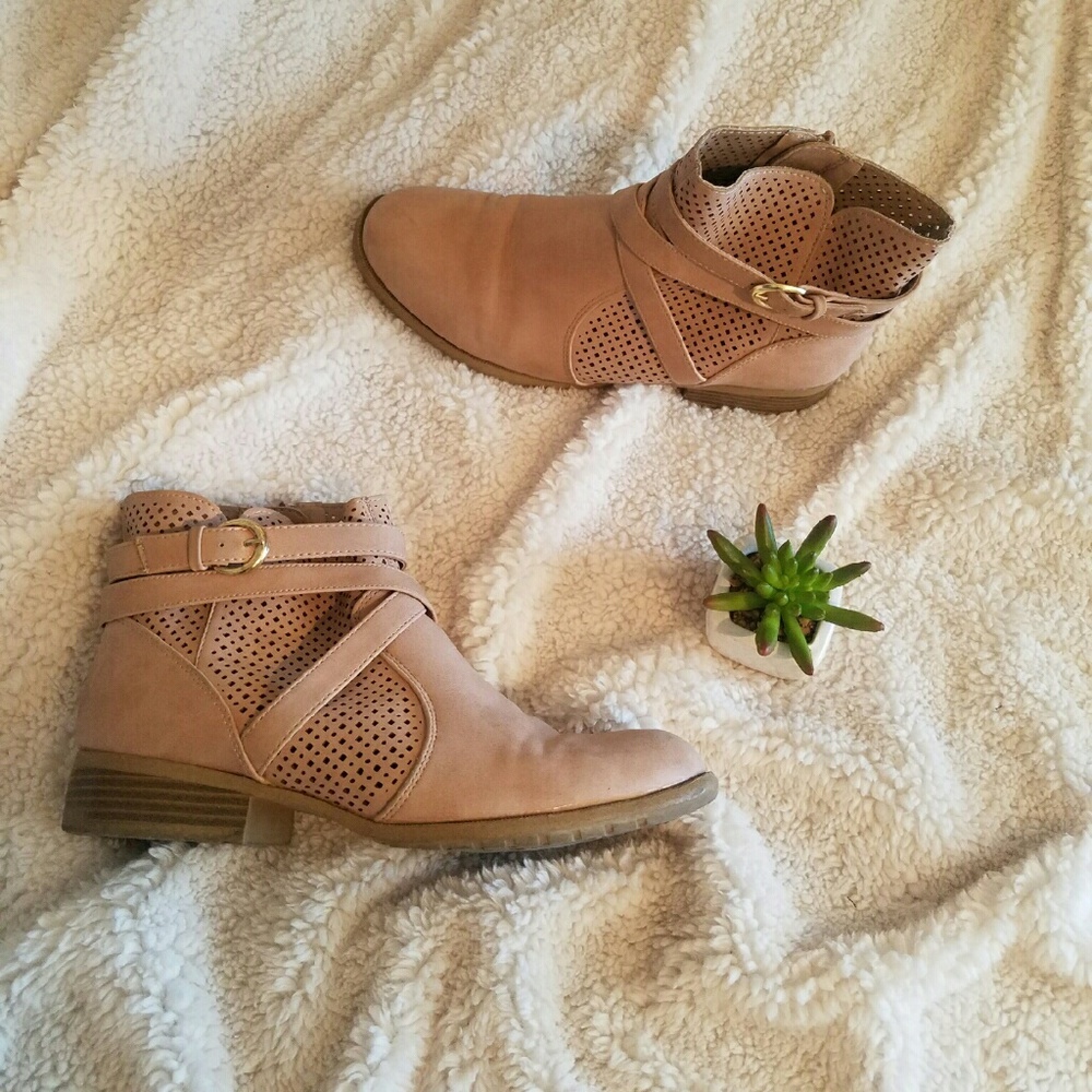 Adorable Nude Booties