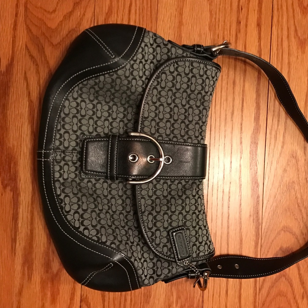 Coach shoulder bag